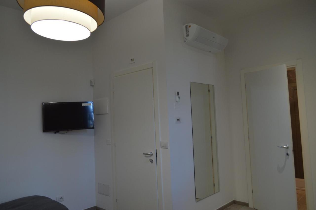 Camere Scandellara 24 Bologna Exteriör bild