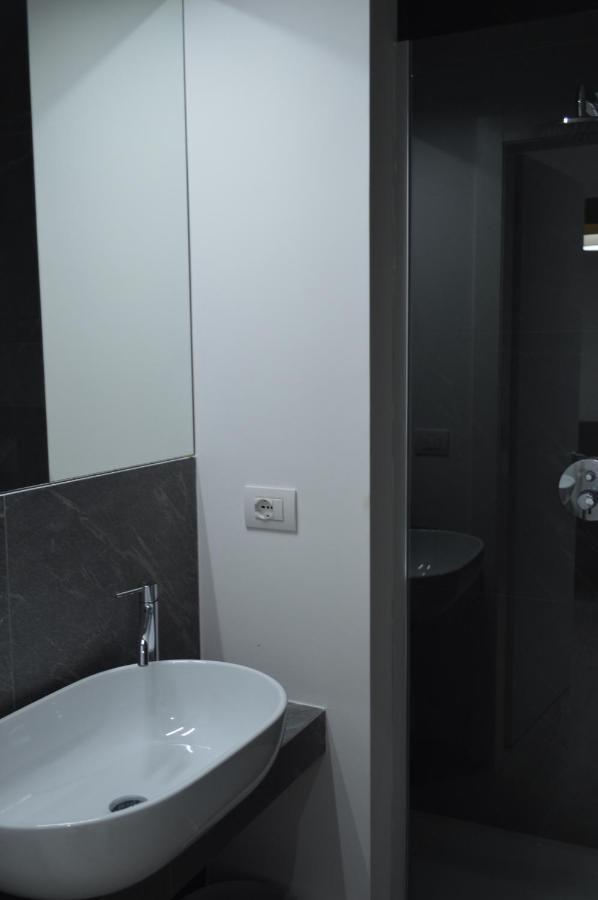 Camere Scandellara 24 Bologna Exteriör bild